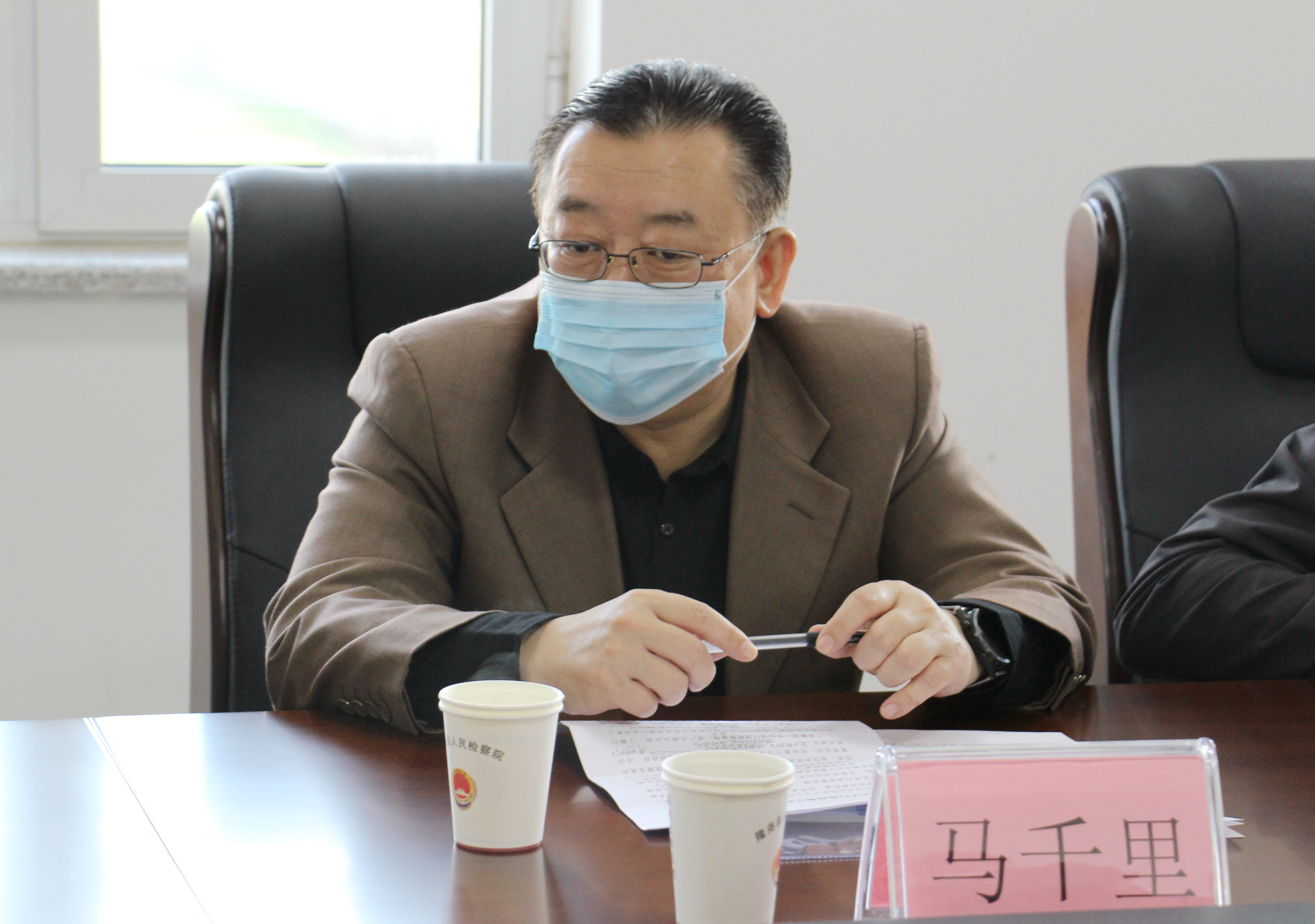 隆尧县人大常委会主任马千里一行莅临我院调研指导工作